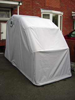 Buel X1 Lighting in a Standard Bike Barn motorcycle cover holding up in 60mph winds